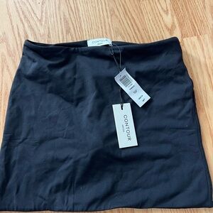 Aritzia Contour Enrich Mini Skirt
